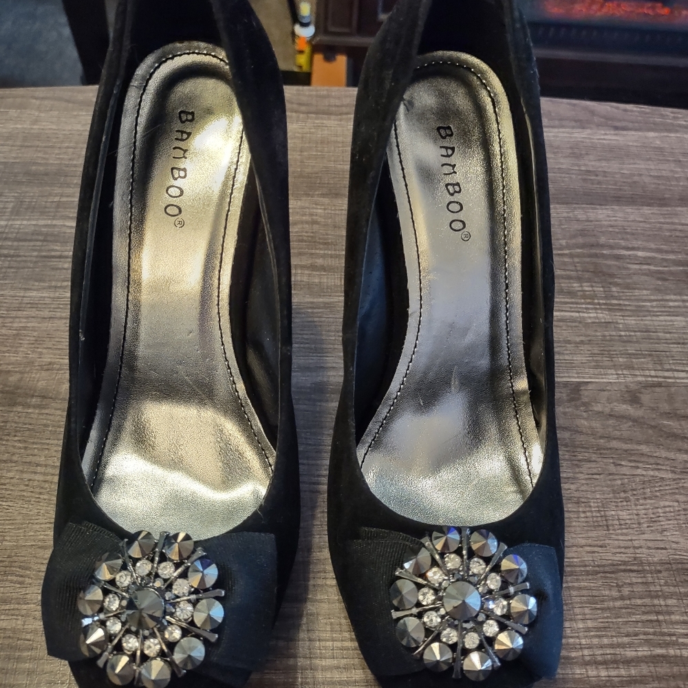 Bamboo Black Velvet Heels, Size 7